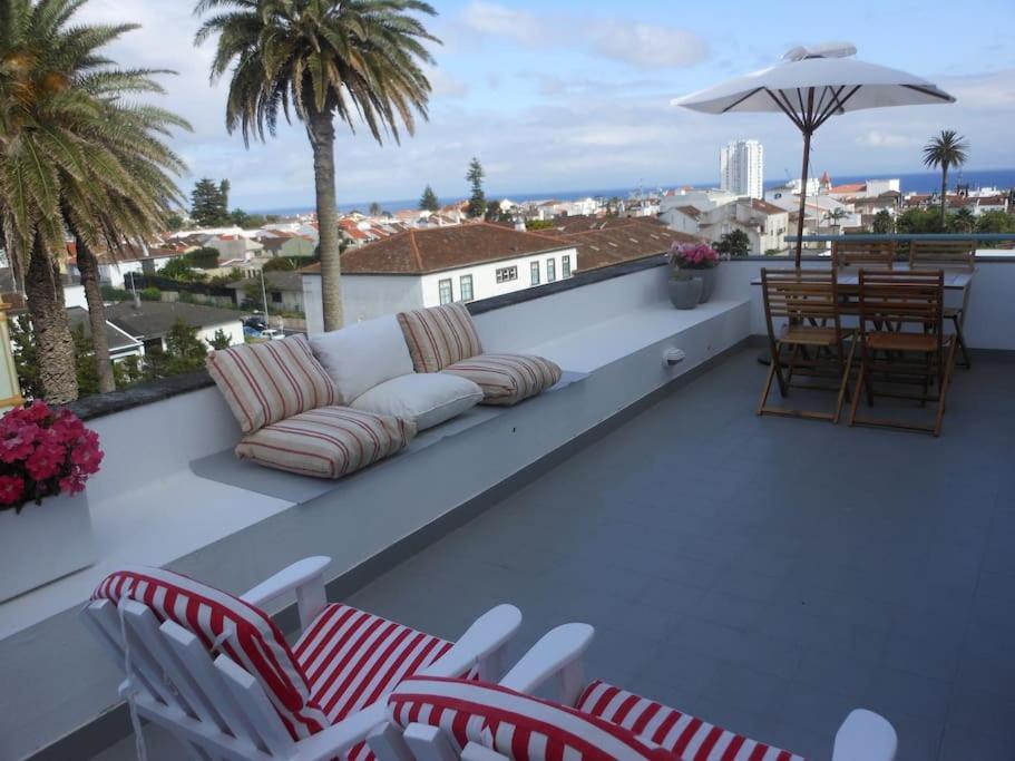 Rooftop Apartment ปอนตาเดลกาดา ภายนอก รูปภาพ