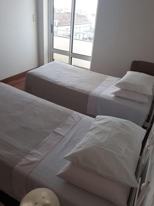 Rooftop Apartment ปอนตาเดลกาดา ภายนอก รูปภาพ